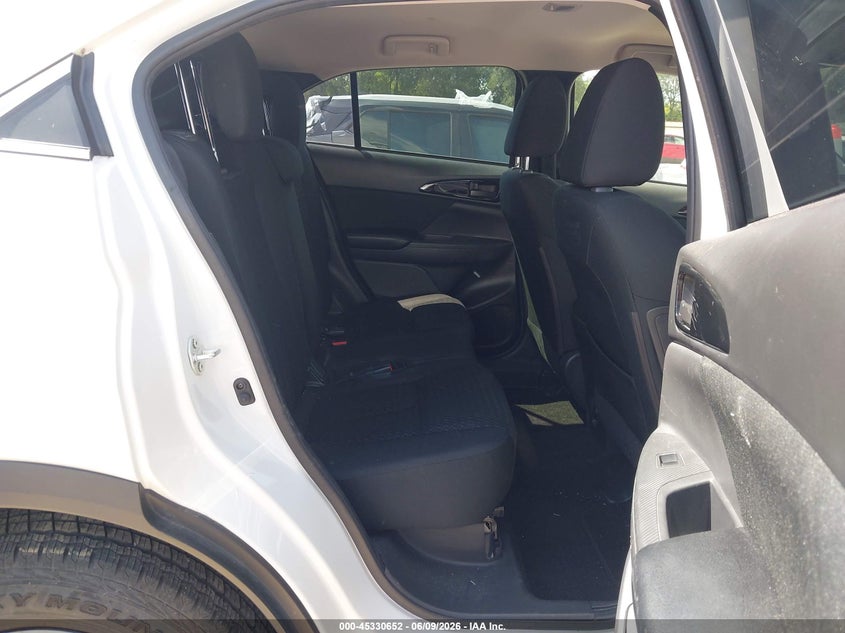 2020 Mitsubishi Eclipse cross VIN JA4AT3AA7LZ012841 IAAI salvage auction — RIGHT FRONT, Salvage Title, sold $1,175 on 2026-07-07 (photo 8)