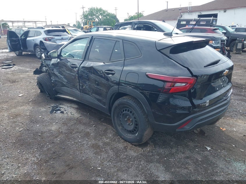2024 Chevrolet Trax VIN KL77LFE2XRC226932 IAAI salvage auction — FRONT & REAR, Salvage Title, sold $1,650 on 2026-07-22 (photo 3)