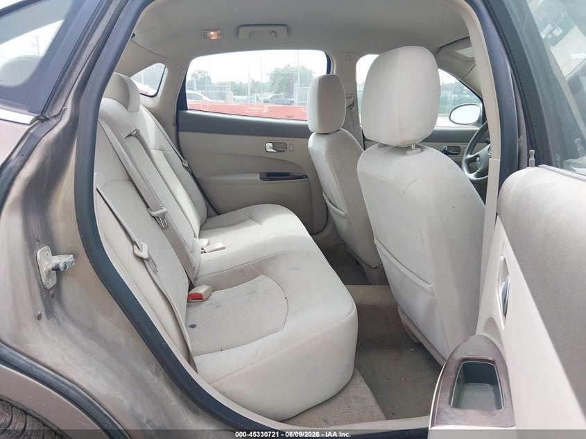 2007 Buick Lacrosse VIN 2G4WC552371118188 IAAI salvage auction — HAIL, Salvage (Kansas), sold $375 on 2026-07-10 (photo 8)