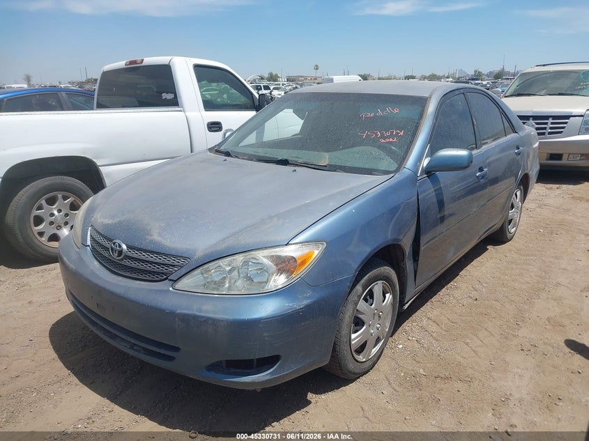 2002 Toyota Camry VIN JTDBE32K220069270 IAAI salvage auction — NORMAL WEAR, Clear-Dealer Only (Arizona), sold $250 on 2026-07-21 (photo 2)