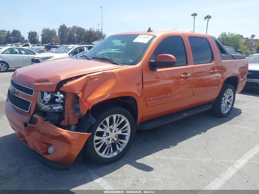 2007 Chevrolet Avalanche VIN 3GNEC12067G319044 IAAI salvage auction — FRONT END, Salvage (California), sold $900 on 2026-07-30 (photo 2)