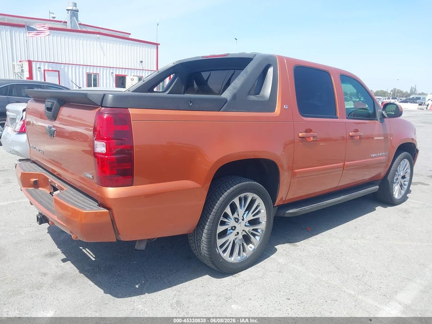 2007 Chevrolet Avalanche VIN 3GNEC12067G319044 IAAI salvage auction — FRONT END, Salvage (California), sold $900 on 2026-07-30 (photo 4)
