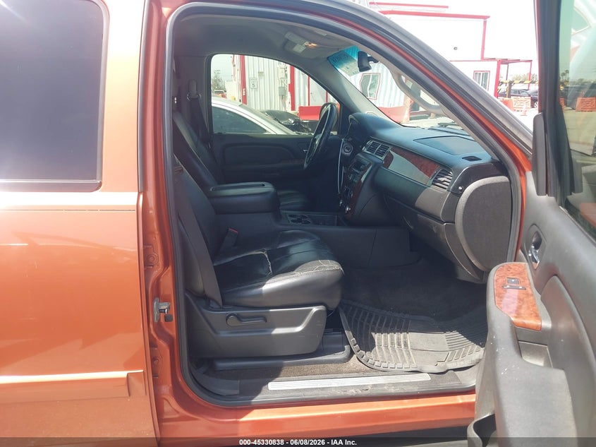 2007 Chevrolet Avalanche VIN 3GNEC12067G319044 IAAI salvage auction — FRONT END, Salvage (California), sold $900 on 2026-07-30 (photo 5)