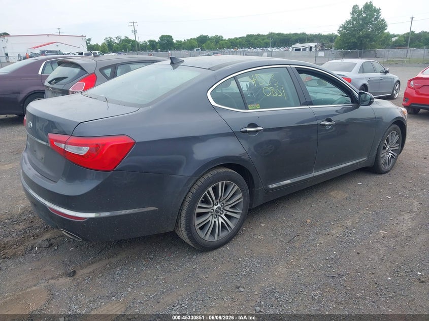 2015 Kia Cadenza VIN KNALN4D71F5172673 IAAI salvage auction — NORMAL WEAR, Salvage Title, sold $600 on 2026-07-14 (photo 4)