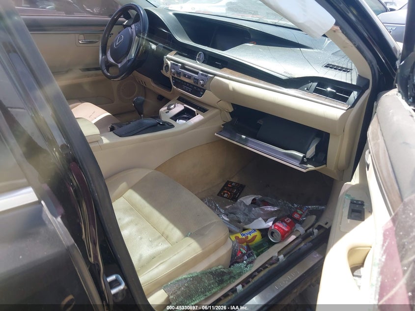 2015 Lexus ES VIN JTHBK1GG0F2155588 IAAI salvage auction — NORMAL WEAR, Clear-Dealer Only (Montana), sold $1,075 on 2026-07-28 (photo 5)