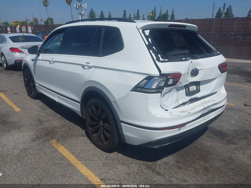 2021 Volkswagen Tiguan VIN 3VV3B7AX8MM020867 IAAI salvage auction — RIGHT FRONT, Salvage Title, sold $6,900 on 2026-07-23 (photo 3)