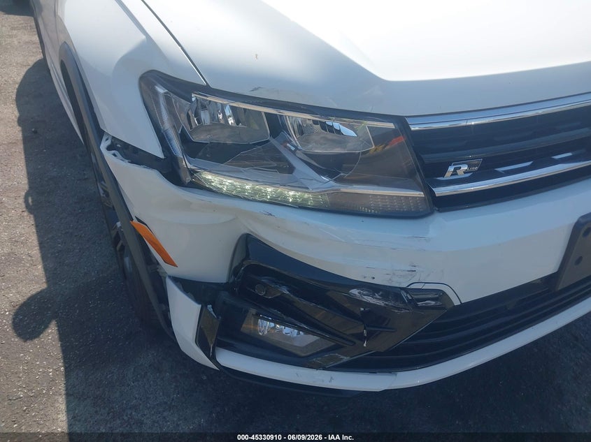 2021 Volkswagen Tiguan VIN 3VV3B7AX8MM020867 IAAI salvage auction — RIGHT FRONT, Salvage Title, sold $6,900 on 2026-07-23 (photo 6)