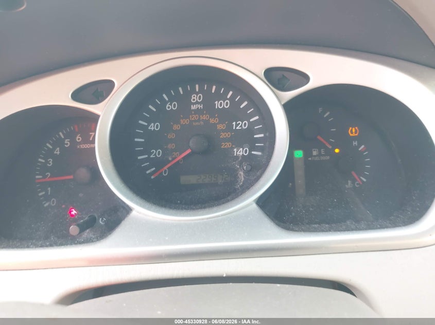 2006 Toyota Highlander VIN JTEDP21A760092079 IAAI salvage auction — NORMAL WEAR, Salvage (California), sold $850 on 2026-07-28 (photo 7)