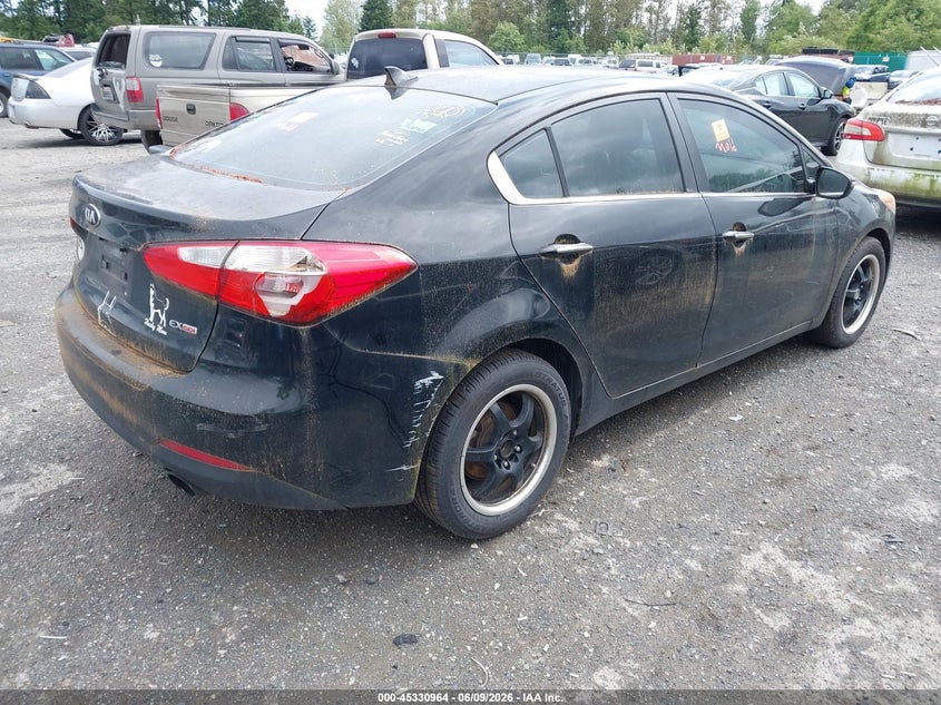 2014 Kia Forte VIN KNAFX4A87E5056445 IAAI salvage auction — NORMAL WEAR, Salvage Title, sold $350 on 2026-07-22 (photo 4)