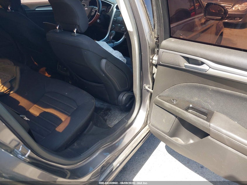 2013 Ford Fusion VIN 3FA6P0H70DR248445 IAAI salvage auction — NORMAL WEAR, Salvage Title, sold $675 on 2026-07-09 (photo 8)