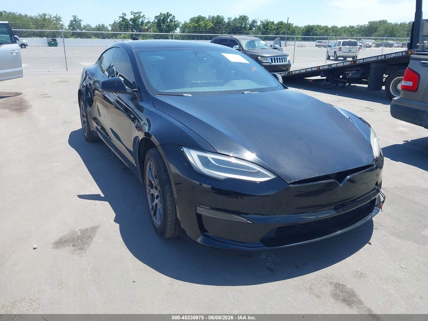 2021 Tesla Model s VIN 5YJSA1E52MF428420 IAAI salvage auction — NORMAL WEAR, Salvage Title, sold $17,800 on 2026-07-13 (photo 1)