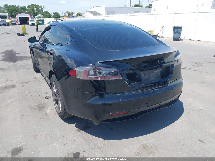2021 Tesla Model s VIN 5YJSA1E52MF428420 IAAI salvage auction — NORMAL WEAR, Salvage Title, sold $17,800 on 2026-07-13 (photo 3)