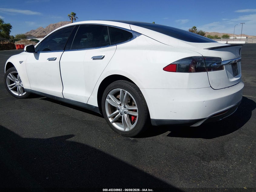 2015 Tesla Model s VIN 5YJSA1H23FFP77297 IAAI salvage auction — SIDE, Salvage Title, sold $3,400 on 2026-07-24 (photo 3)