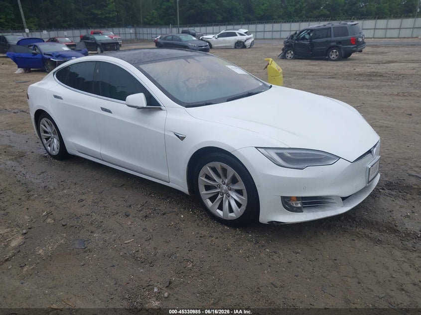 2018 Tesla Model s VIN 5YJSA1E2XJF240102 IAAI salvage auction — NORMAL WEAR, Salvage Title, sold $1,150 on 2026-07-30 (photo 1)