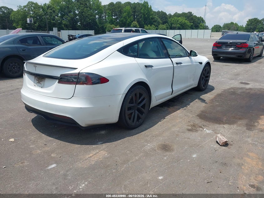 2021 Tesla Model s VIN 5YJSA1E58MF428485 IAAI salvage auction — RIGHT SIDE, Salvage Title, sold $15,600 on 2026-07-15 (photo 4)