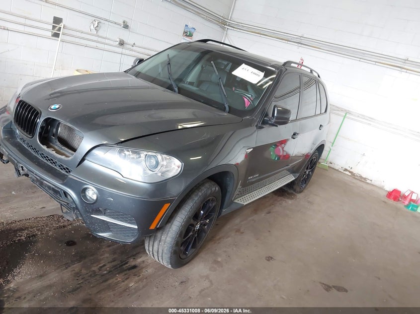 2013 BMW X5 VIN 5UXZV4C50D0B15096 IAAI salvage auction — NORMAL WEAR, Clear (Minnesota), sold $575 on 2026-07-22 (photo 2)