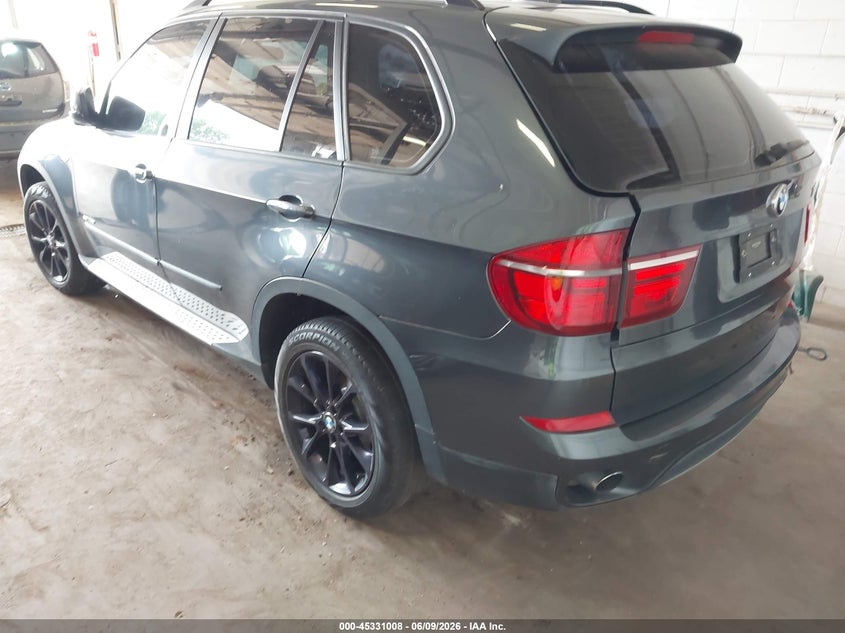 2013 BMW X5 VIN 5UXZV4C50D0B15096 IAAI salvage auction — NORMAL WEAR, Clear (Minnesota), sold $575 on 2026-07-22 (photo 3)