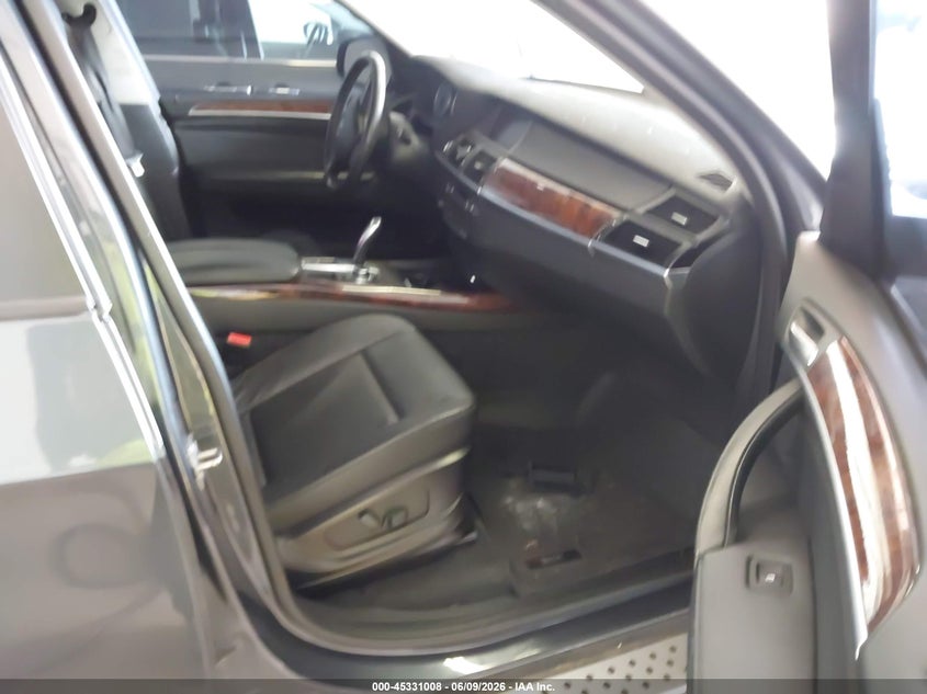 2013 BMW X5 VIN 5UXZV4C50D0B15096 IAAI salvage auction — NORMAL WEAR, Clear (Minnesota), sold $575 on 2026-07-22 (photo 5)