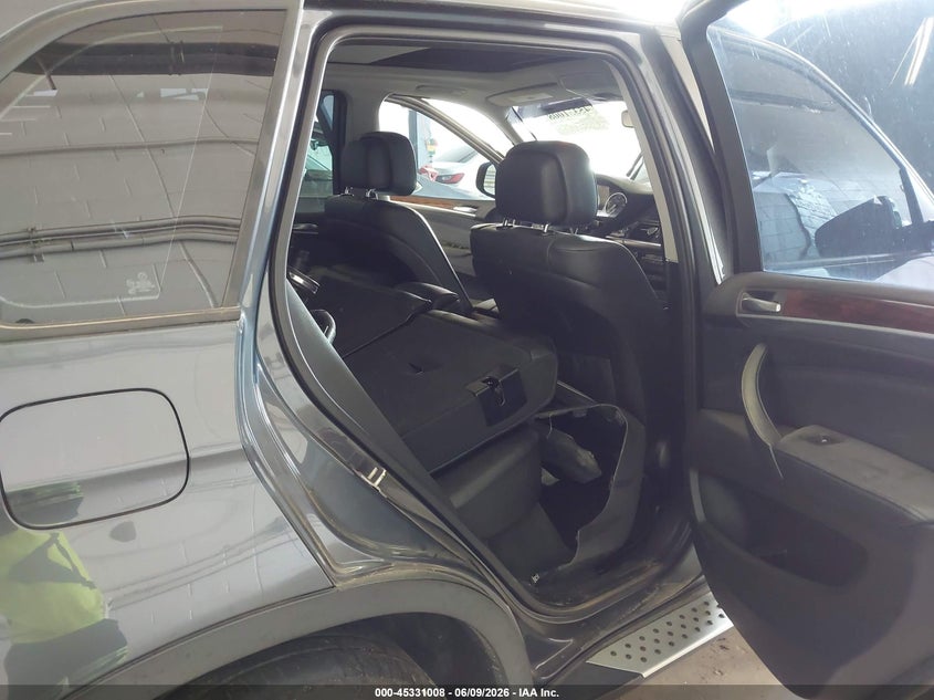 2013 BMW X5 VIN 5UXZV4C50D0B15096 IAAI salvage auction — NORMAL WEAR, Clear (Minnesota), sold $575 on 2026-07-22 (photo 8)