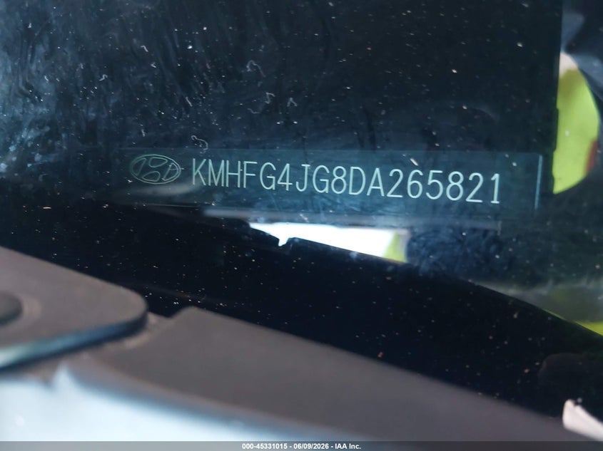 2013 Hyundai Azera VIN KMHFG4JG8DA265821 IAAI salvage auction — NORMAL WEAR, Clear - Dealer Only (California), sold $875 on 2026-07-07 (photo 9)