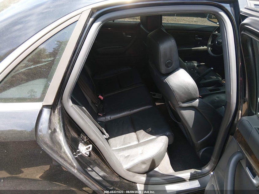 2004 Audi S4 VIN WAUPL68E84A044351 IAAI salvage auction — NORMAL WEAR, Clear (Virginia), sold $300 on 2026-07-09 (photo 8)