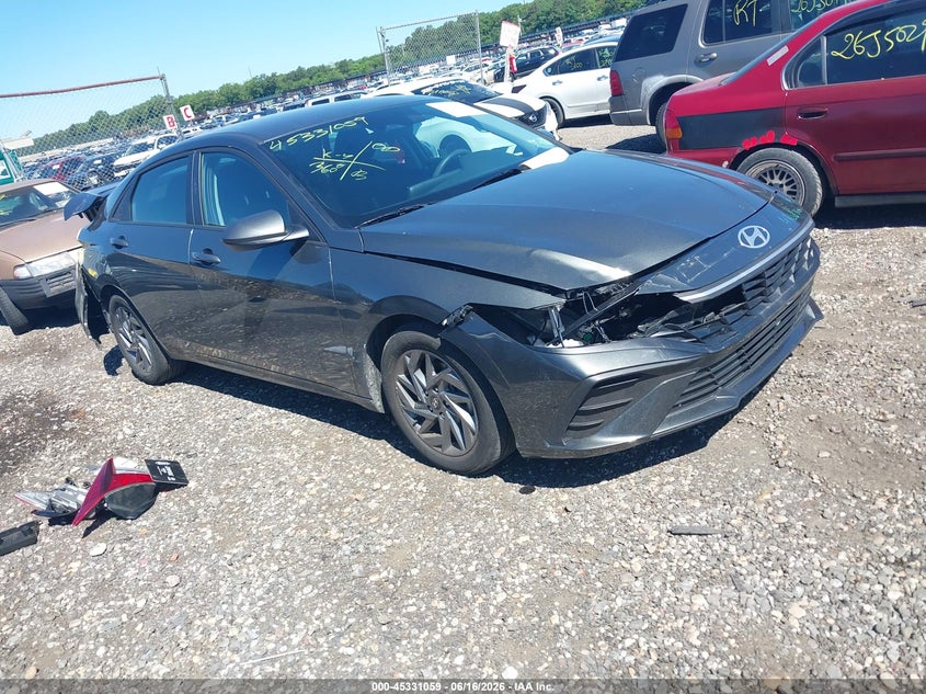 2024 Hyundai Elantra VIN KMHLM4DG5RU751080 IAAI salvage auction — FRONT & REAR, Mv-907A (New York), sold $4,050 on 2026-07-07 (photo 1)