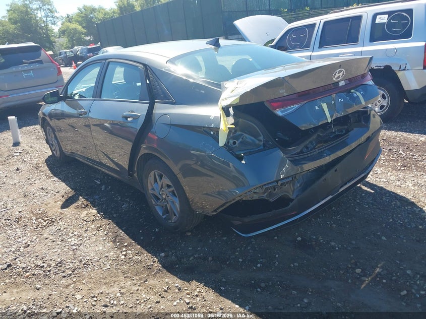 2024 Hyundai Elantra VIN KMHLM4DG5RU751080 IAAI salvage auction — FRONT & REAR, Mv-907A (New York), sold $4,050 on 2026-07-07 (photo 3)