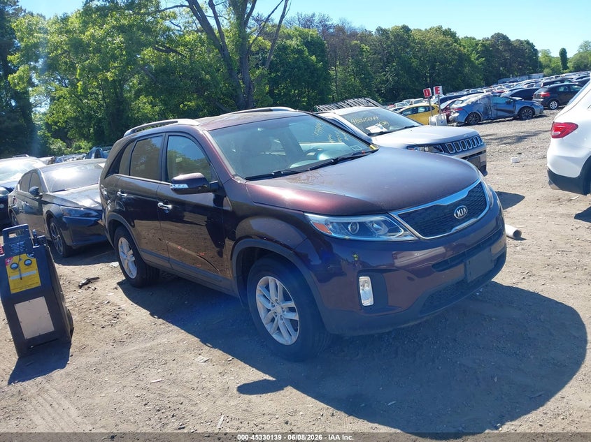 2014 Kia Sorento VIN 5XYKT3A64EG479660 IAAI salvage auction — NORMAL WEAR, Clear (New York), sold $1,200 on 2026-07-14 (photo 1)