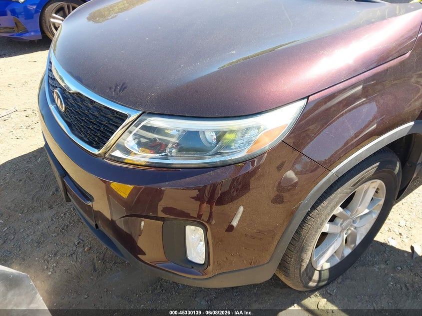2014 Kia Sorento VIN 5XYKT3A64EG479660 IAAI salvage auction — NORMAL WEAR, Clear (New York), sold $1,200 on 2026-07-14 (photo 6)