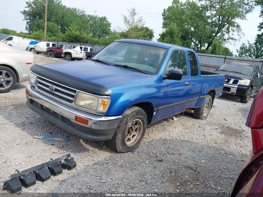 1996 Toyota T100 VIN JT4TN12D4T0025119 IAAI salvage auction — NORMAL WEAR, Original (Ohio), sold $375 on 2026-07-08 (photo 2)