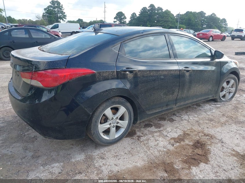 2013 Hyundai Elantra VIN KMHDH4AE8DU999957 IAAI salvage auction — NORMAL WEAR, Original (Texas), sold $450 on 2026-07-16 (photo 4)
