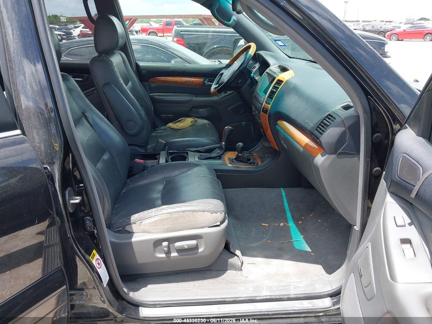 2004 Lexus Gx 470 VIN JTJBT20X240027955 IAAI salvage auction — LEFT & RIGHT, Original (Texas), sold $1,900 on 2026-07-13 (photo 5)