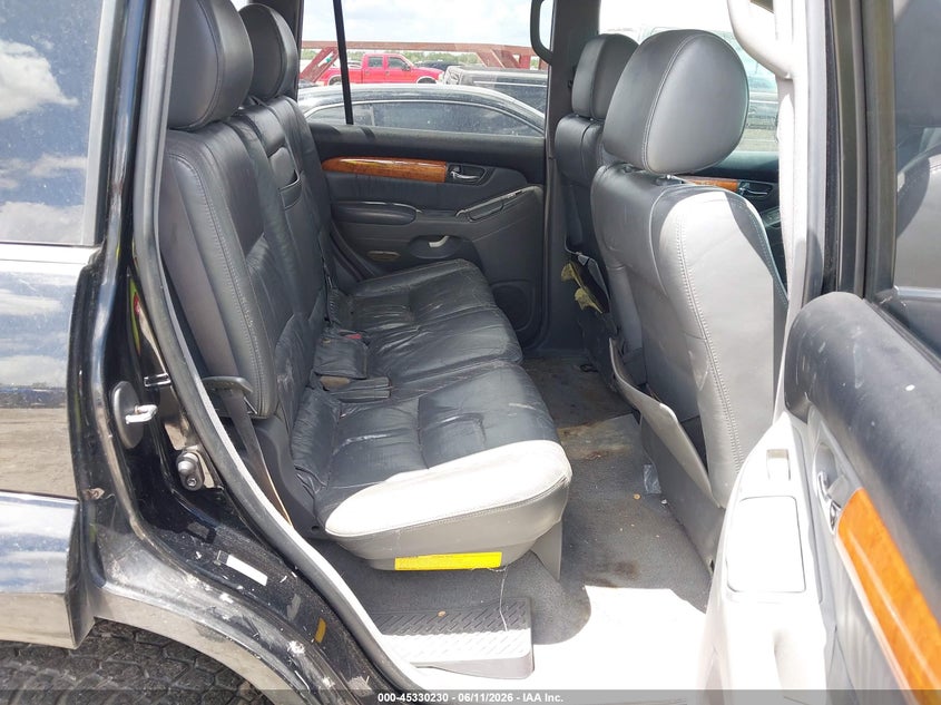 2004 Lexus Gx 470 VIN JTJBT20X240027955 IAAI salvage auction — LEFT & RIGHT, Original (Texas), sold $1,900 on 2026-07-13 (photo 8)
