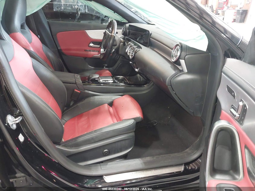 2020 Mercedes-benz Cla-klasse VIN W1K5J4HBXLN084731 IAAI salvage auction — FRONT END, Salvage Title, sold $8,200 on 2026-08-26 (photo 5)