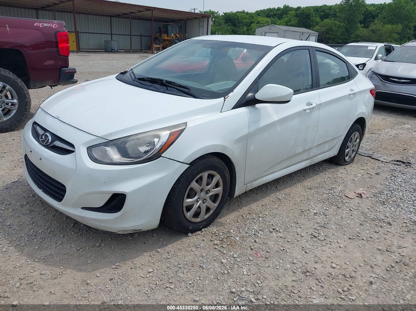 2014 Hyundai Accent VIN KMHCT4AE3EU751692 IAAI salvage auction — NORMAL WEAR, Salvage Title, sold $225 on 2026-07-29 (photo 2)