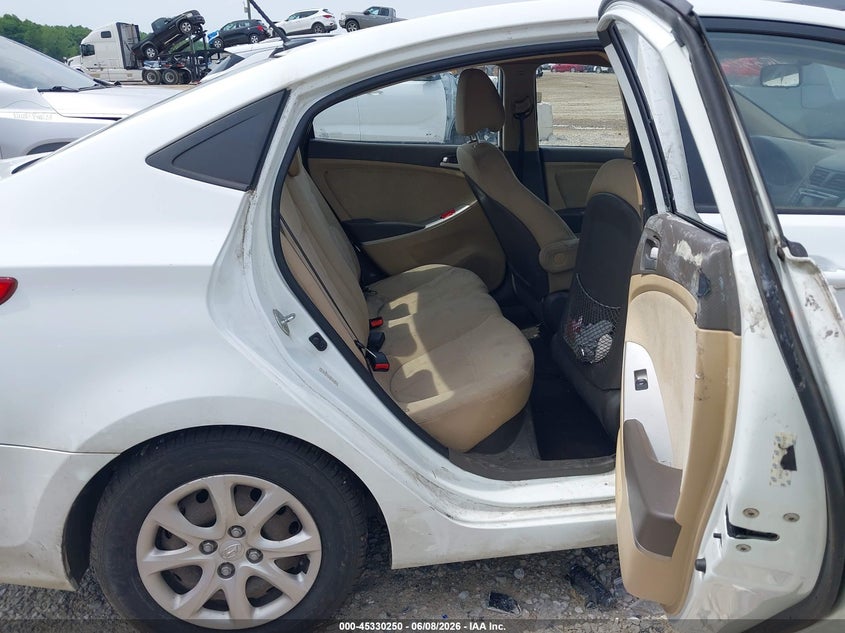 2014 Hyundai Accent VIN KMHCT4AE3EU751692 IAAI salvage auction — NORMAL WEAR, Salvage Title, sold $225 on 2026-07-29 (photo 8)