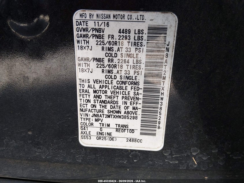 2017 Nissan Rogue VIN JN8AT2MTXHW385298 IAAI salvage auction — RIGHT SIDE, Salvage Title, sold $2,200 on 2026-07-08 (photo 9)