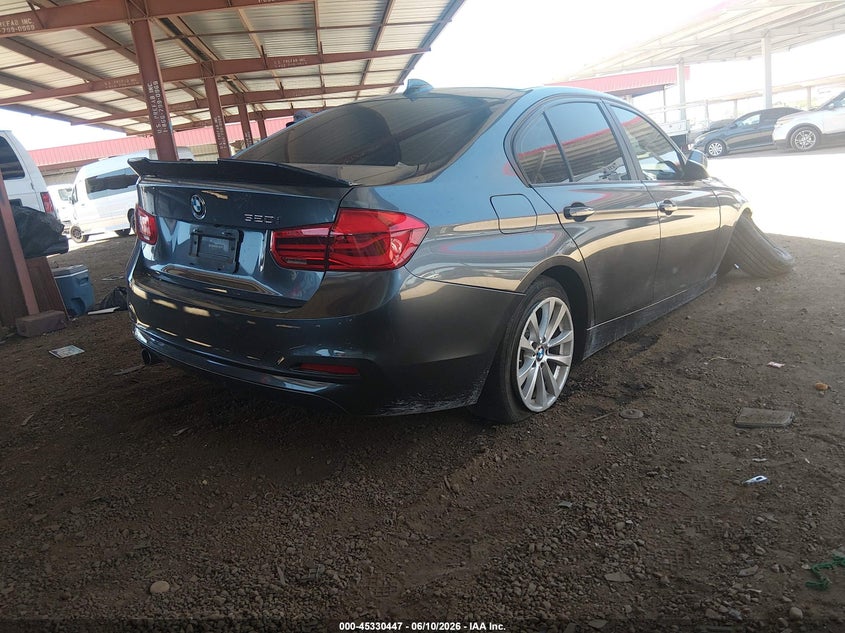 2017 BMW 3er VIN WBA8E1G55HNU14723 IAAI salvage auction — SIDE, Salvage (Arizona), sold $875 on 2026-07-28 (photo 4)