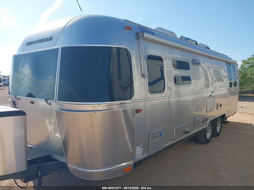 2016 Airstream Ct VIN 1STJFYM25GJ536073 IAAI salvage auction — HAIL, Original (Texas), sold $23,600 on 2026-07-28 (photo 6)
