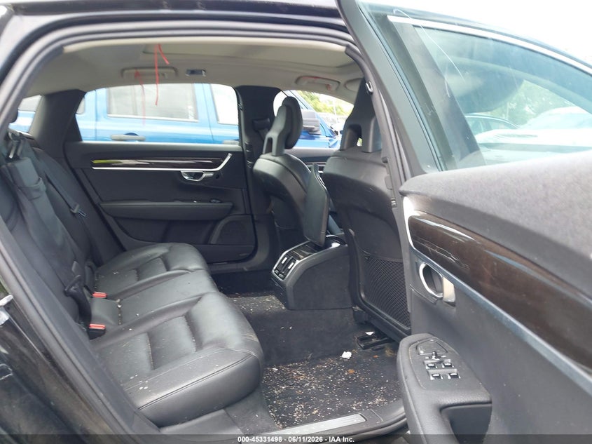 2018 Volvo S90 VIN LVY982MK0JP007443 IAAI salvage auction — FRONT END, Salvage (Ohio), sold $25 on 2026-07-28 (photo 8)
