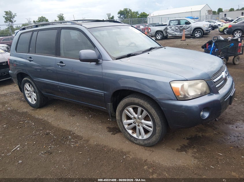 2006 Toyota Highlander hybrid VIN JTEEW21A860011615 IAAI salvage auction — NORMAL WEAR, Clear (Montana), sold $375 on 2026-07-30 (photo 1)
