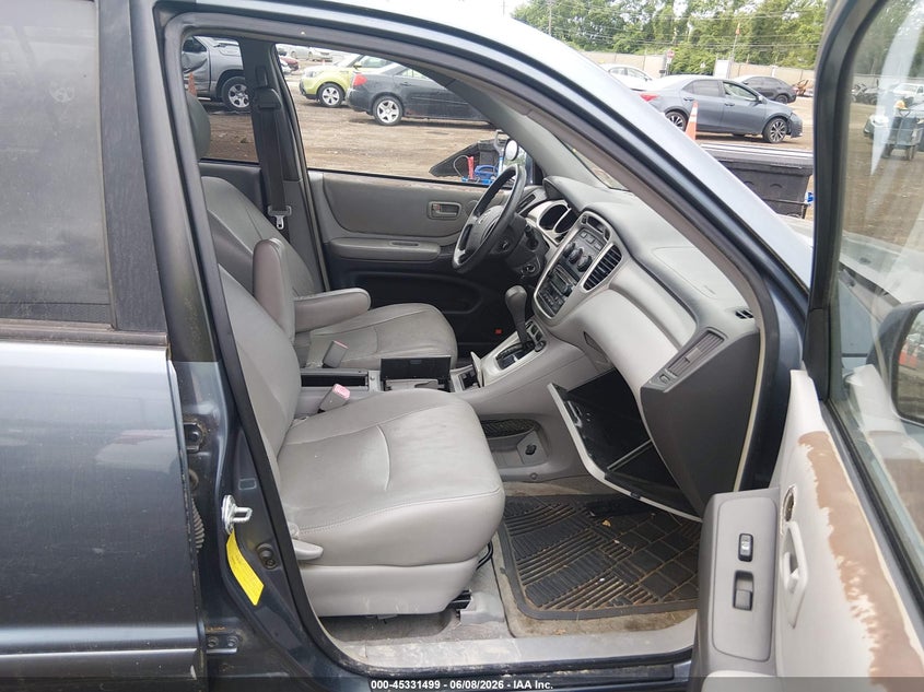 2006 Toyota Highlander hybrid VIN JTEEW21A860011615 IAAI salvage auction — NORMAL WEAR, Clear (Montana), sold $375 on 2026-07-30 (photo 5)