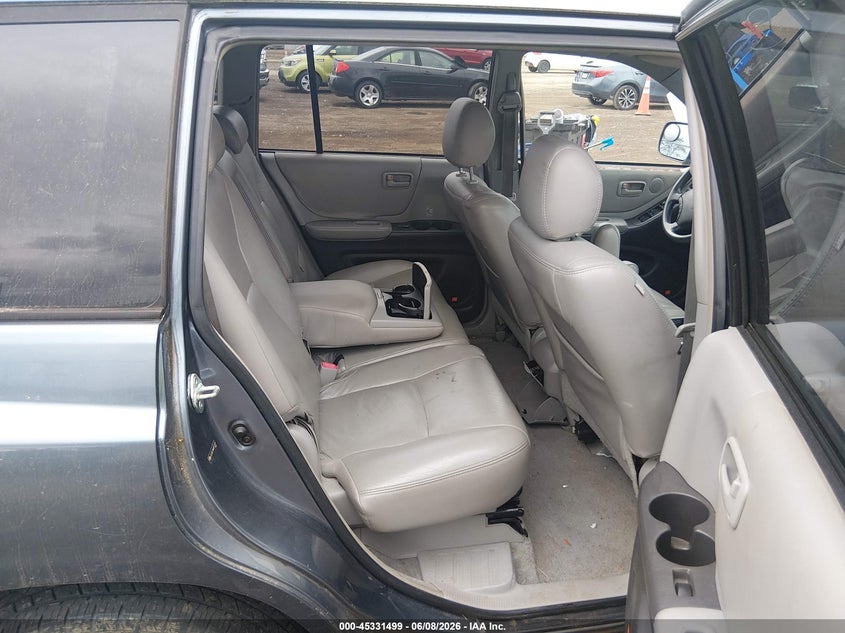2006 Toyota Highlander hybrid VIN JTEEW21A860011615 IAAI salvage auction — NORMAL WEAR, Clear (Montana), sold $375 on 2026-07-30 (photo 8)