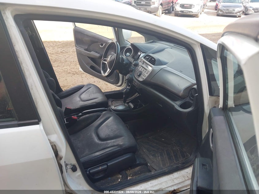 2010 Honda Fit VIN JHMGE8H47AC008844 IAAI salvage auction — NORMAL WEAR, Prior Salvage (Minnesota), sold $625 on 2026-07-15 (photo 5)