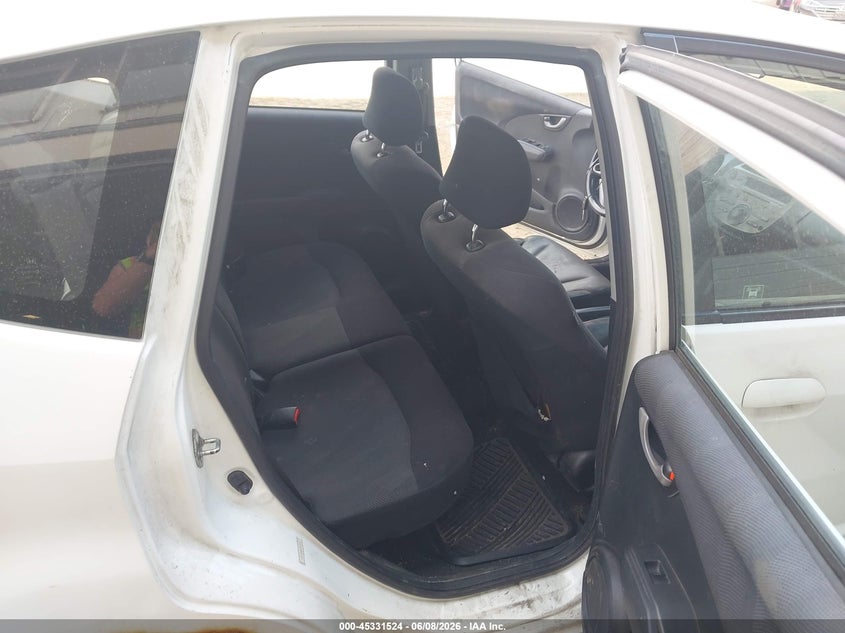 2010 Honda Fit VIN JHMGE8H47AC008844 IAAI salvage auction — NORMAL WEAR, Prior Salvage (Minnesota), sold $625 on 2026-07-15 (photo 8)