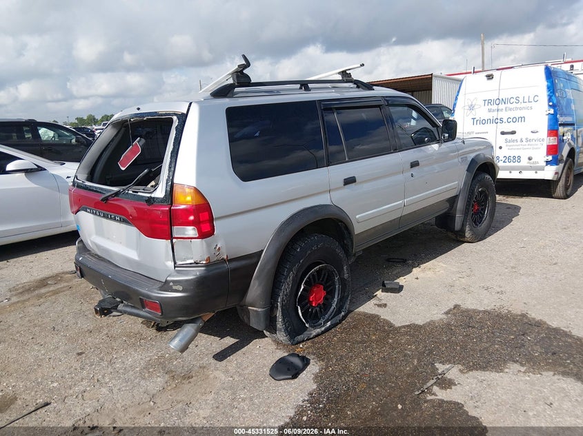 2003 Mitsubishi Montero VIN JA4MT31R03J050753 IAAI salvage auction — ROLLOVER, Salvage (Texas), sold $425 on 2026-07-08 (photo 4)