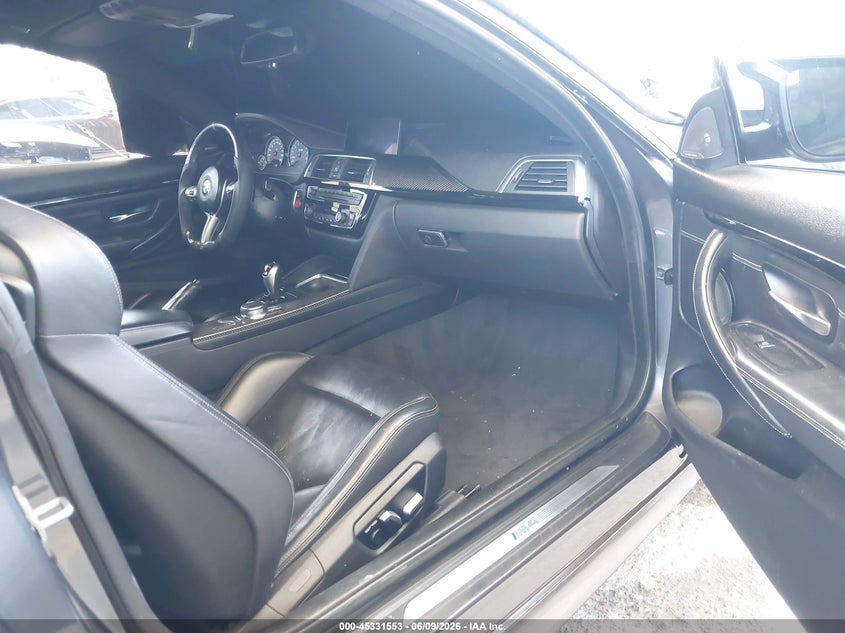 2018 BMW M4 VIN WBS4Y9C57JAG62929 IAAI salvage auction — REAR END, Salvage Title, sold $16,875 on 2026-07-22 (photo 5)