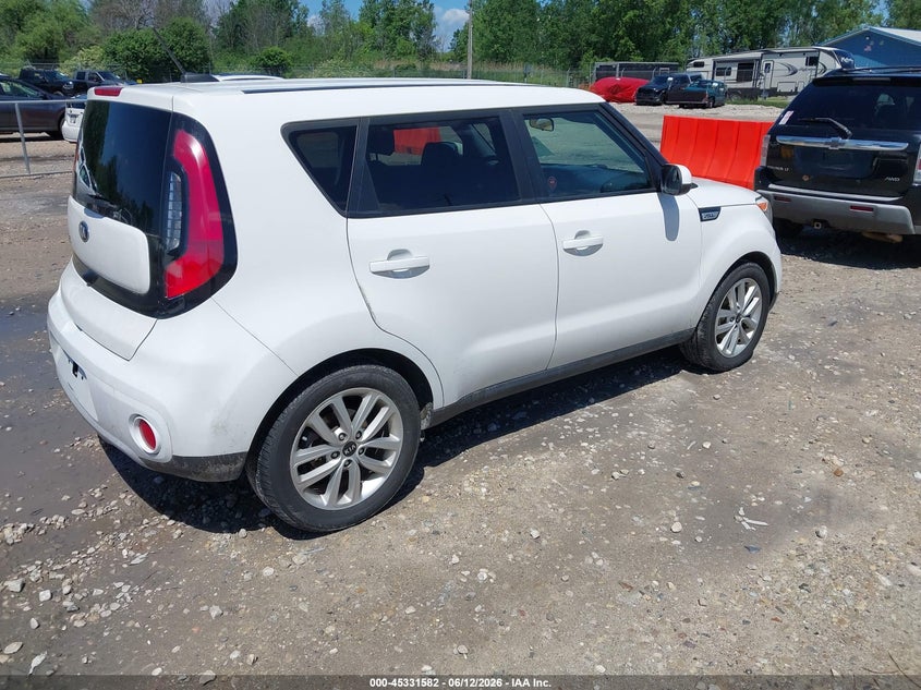 2019 Kia Soul VIN KNDJP3A59K7663721 IAAI salvage auction — HAIL, Salvage Title, sold $525 on 2026-07-16 (photo 4)