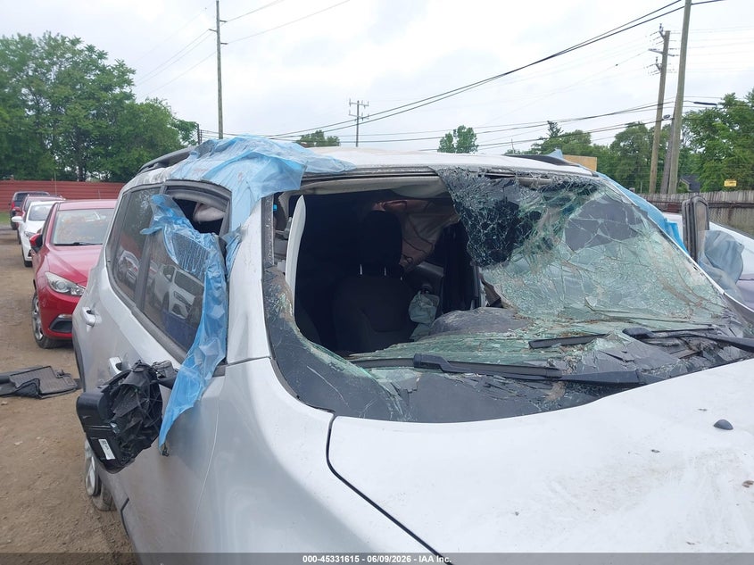 2016 Jeep Renegade VIN ZACCJBBT0GPE38096 IAAI salvage auction — ALL OVER, Salvage Title, sold $325 on 2026-08-06 (photo 6)