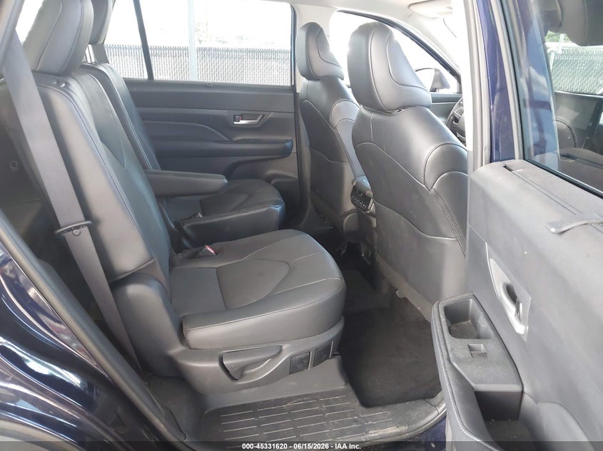 2024 Toyota Highlander VIN 5TDAAAB58RS019535 IAAI salvage auction — LEFT FRONT, Salvage (Pennsylvania), sold $26,400 on 2026-07-13 (photo 7)